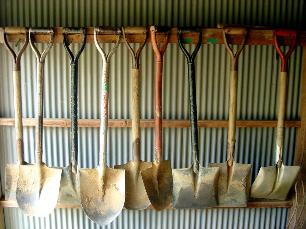 Square Mouth Industrial Shovel